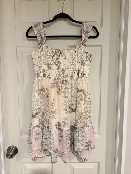 Ardene Dresses & Skirts - Ardene Cream Smocked Floral Ruffle Dress with Blush Accents